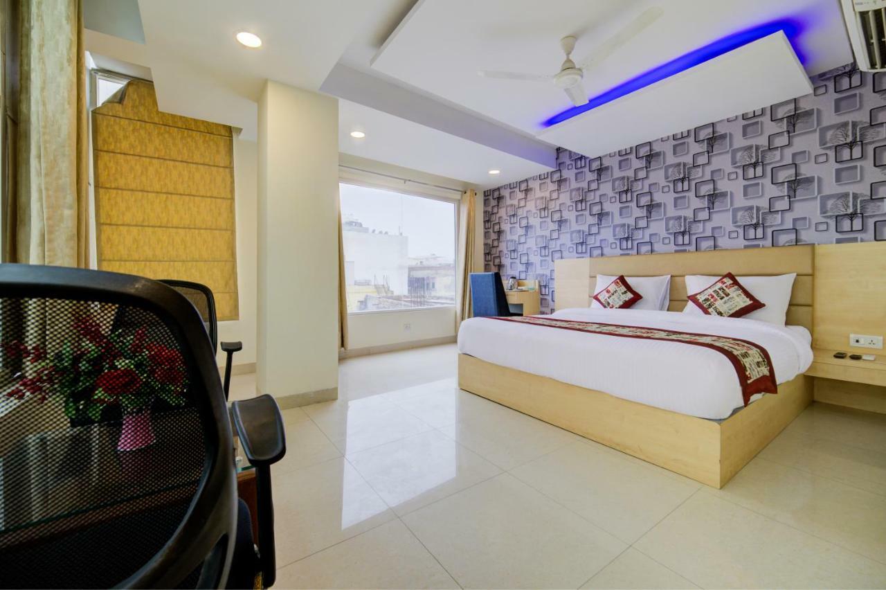 Airport Hotel Daya Capitol Нью-Делі Номер фото